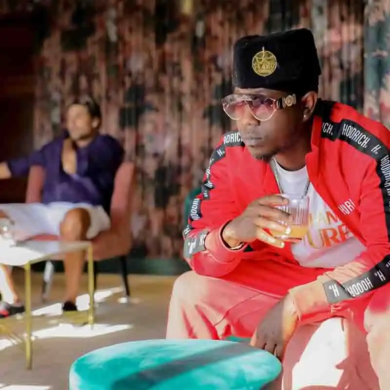 Flowking Stone - Make Up (No Guitar Version) - Ghana MP3