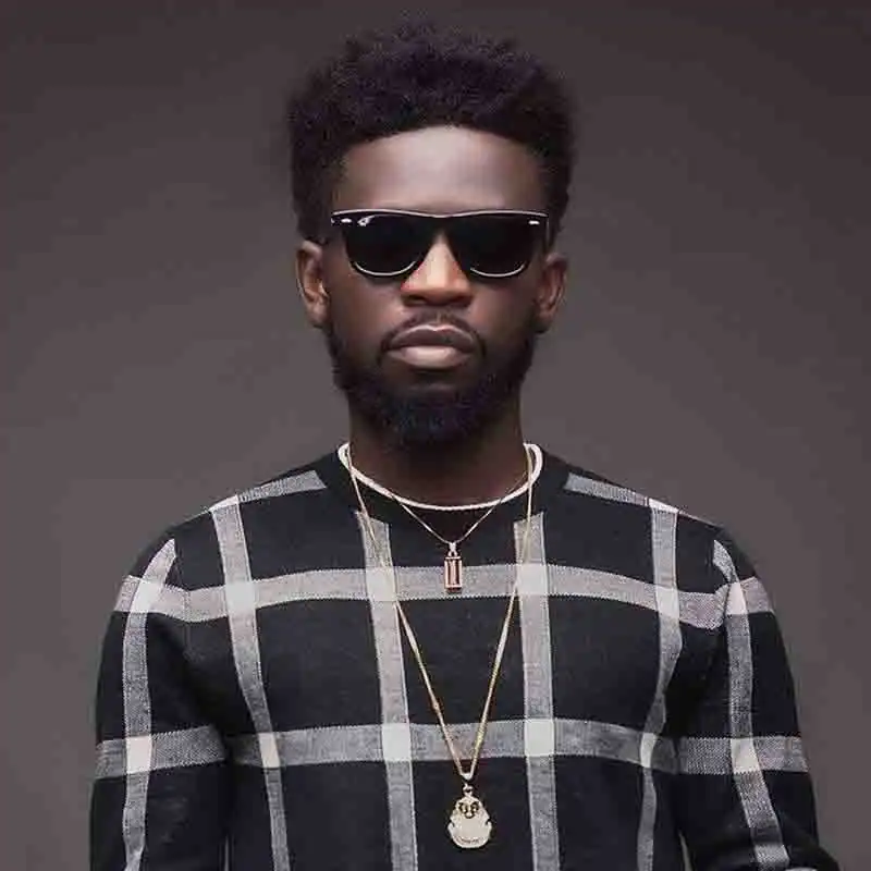 Bisa KDei – Turn Da Lights On (Prod. By JMJ)